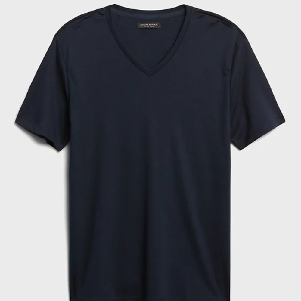 Banana Republic Luxury Touch V Neck